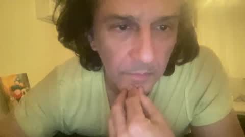 AlphAndre online show from March 8, 2025, 5:33 pm