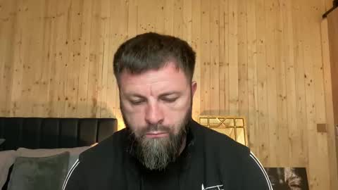 Jhonny online show from April 17, 2026, 2:47 am