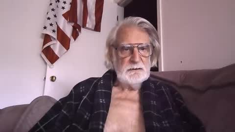 AlphaUniform online show from April 23, 2026, 12:15 pm