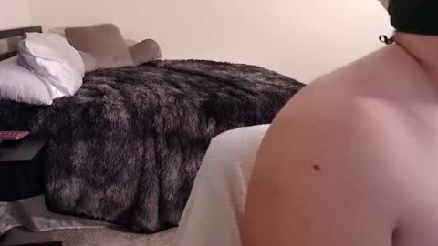 Snapshot of alphawulf1 chatting on February 20, 2026, 2:28 pm alphawulf1 online show from February 20, 2026, 2:28 pm