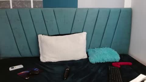 Alter  online show from February 7, 2025, 9:04 pm