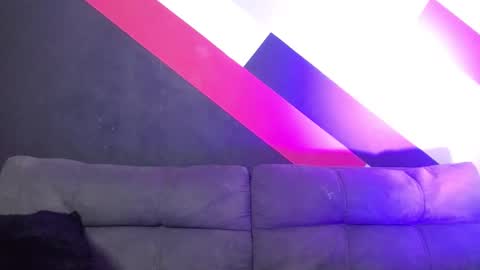 Alter  online show from March 10, 2025, 5:39 pm