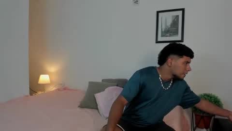 Smith and lucy online show from September 11, 2025, 3:06 am