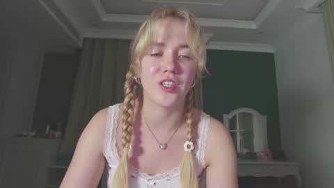 Amelia NEXT STREAM  online show from February 12, 2026, 1:17 pm