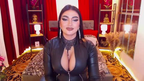 Alura Jhenson online show from December 13, 2024, 1:44 pm