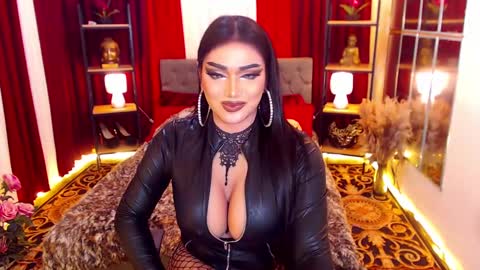 Alura Jhenson online show from December 21, 2024, 10:40 pm