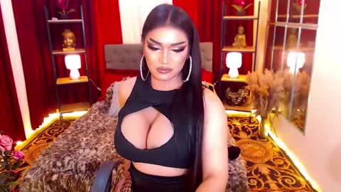 Alura Jhenson online show from December 23, 2024, 11:39 pm