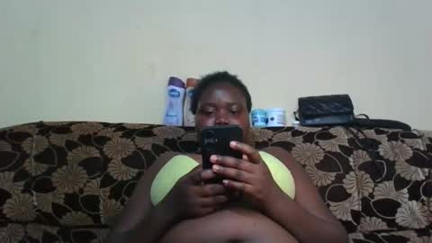 alyabeiby online show from December 18, 2025, 5:02 am