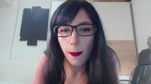 Snapshot of alycetn chatting on May 10, 2026, 10:42 am Alice online show from May 10, 2026, 10:42 am