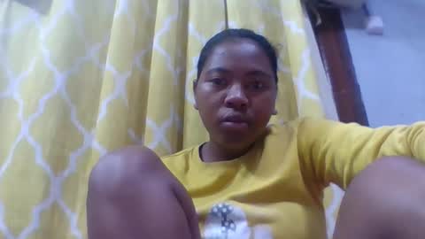 alydiah816442 online show from April 12, 2026, 2:38 am