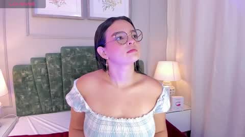 Alys  online show from January 30, 2025, 2:49 am