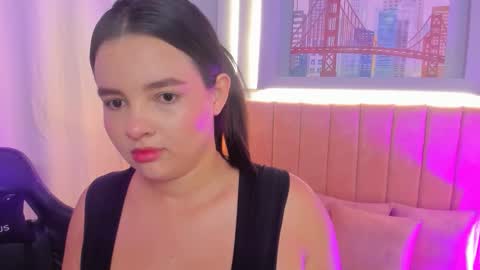 Alys  online show from October 4, 2025, 3:15 am