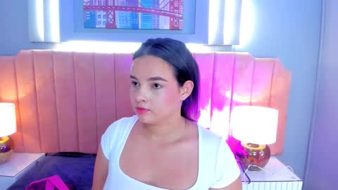 Alys  online show from October 22, 2025, 3:29 am