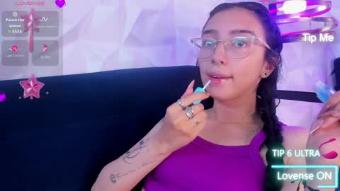 sopie online show from December 18, 2024, 2:17 pm