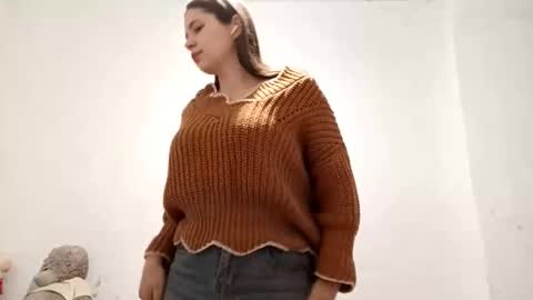 Zara online show from December 19, 2025, 5:42 pm