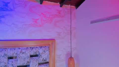 Snapshot of alysha_demberr chatting on February 15, 2025, 11:50 am alysha_demberr online show from February 15, 2025, 11:50 am