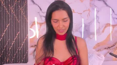 Snapshot of alyson__a chatting on April 28, 2026, 4:56 pm alyson__a online show from April 28, 2026, 4:56 pm
