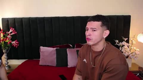 ALYSON Y ETHAN online show from January 12, 2026, 1:16 pm