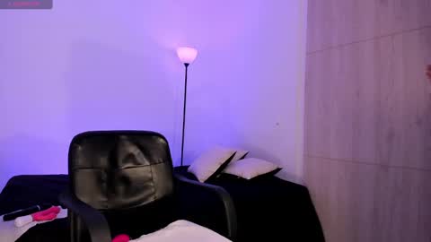 Alyson online show from March 9, 2025, 1:15 pm