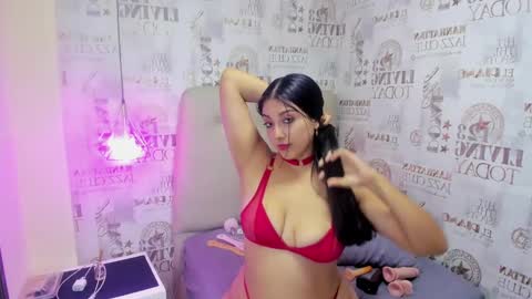  ALYSSA   online show from December 3, 2024, 10:29 pm