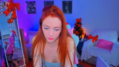 alyssa_smitt online show from December 22, 2024, 7:33 am