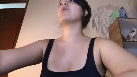 alyssia wolds online show from April 7, 2026, 2:34 am