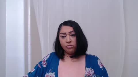 Alyssiaamorexo online show from January 21, 2025, 10:30 pm