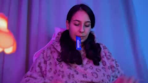 Snapshot of alyssy_nc chatting on September 19, 2025, 3:08 am alyssy_nc online show from September 19, 2025, 3:08 am