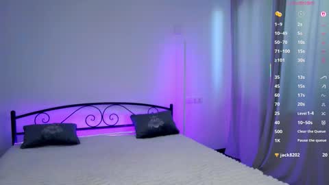 Alyx online show from February 10, 2026, 7:01 am