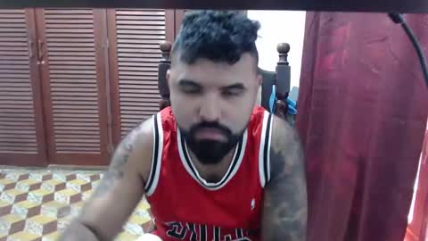 alz_hunter online show from September 22, 2025, 12:51 pm