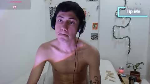 Amad Passer x guests   Independent model online show from February 4, 2025, 1:23 am