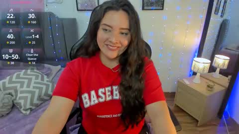 Hi Im AmaiaHelp me reach 100 likes online show from January 6, 2026, 7:39 pm