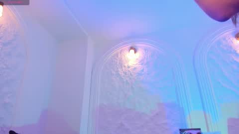 Amaia Haywood online show from November 22, 2025, 4:11 am