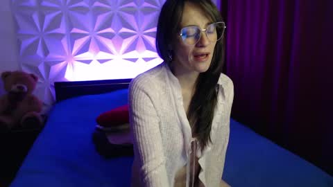 Snapshot of amalett chatting on April 29, 2026, 2:37 am Amalett online show from April 29, 2026, 2:37 am