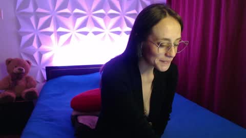 Snapshot of amalett chatting on May 12, 2026, 4:09 am Amalett online show from May 12, 2026, 4:09 am