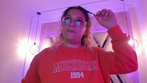 Snapshot of amalia_rosse_ chatting on February 28, 2025, 9:15 am Amalia Im Back See you soon this January 7 at 10 pm Colombia time online show from February 28, 2025, 9:15 am