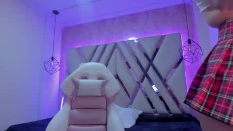 Snapshot of amalia_rosse_ chatting on March 12, 2025, 2:41 am Amalia Im Back See you soon this January 7 at 10 pm Colombia time online show from March 12, 2025, 2:41 am