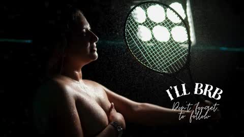 Snapshot of amalia_rosse_ chatting on October 5, 2025, 11:57 pm Amalia Im Back See you soon this January 7 at 10 pm Colombia time online show from October 5, 2025, 11:57 pm