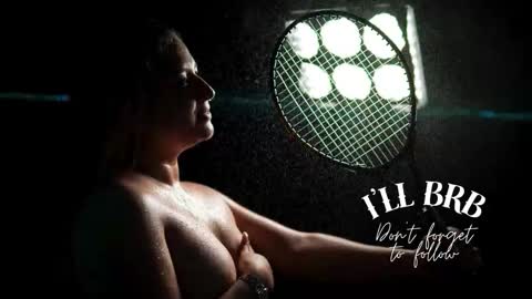 Snapshot of amalia_rosse_ chatting on October 15, 2025, 11:05 pm Amalia Im Back See you soon this January 7 at 10 pm Colombia time online show from October 15, 2025, 11:05 pm