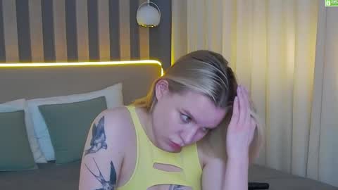 Amalia online show from May 13, 2026, 1:19 pm