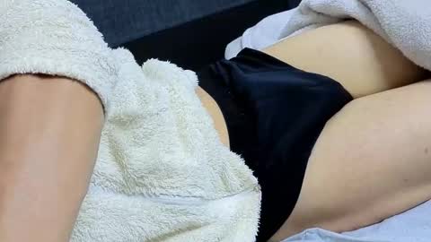 Snapshot of amaliakarina chatting on September 21, 2025, 7:37 pm Amalia Karina online show from September 21, 2025, 7:37 pm