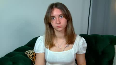 Amalia online show from September 11, 2025, 6:57 am