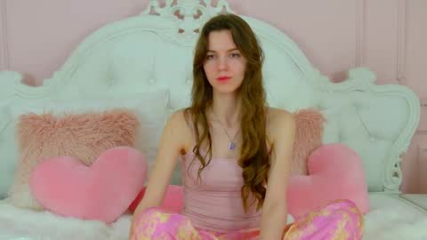 AmaliaLima online show from April 18, 2026, 7:07 pm