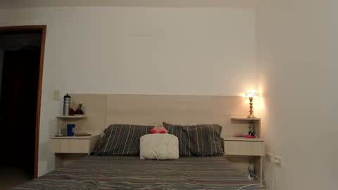 Amancay online show from January 21, 2025, 11:24 pm