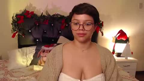         online show from December 11, 2024, 3:58 pm