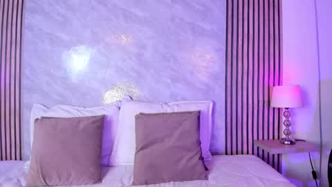 Luisa online show from March 28, 2026, 2:44 am