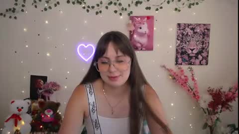 amanda_bright_ online show from June 30, 2026, 9:43 am