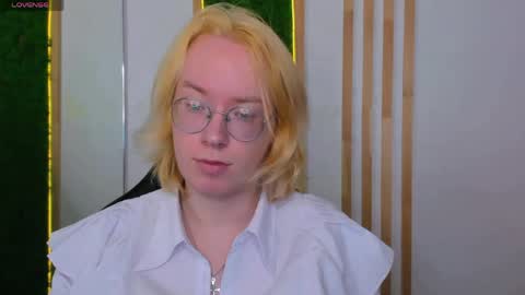 Hi im Amanda online show from May 31, 2026, 1:07 pm