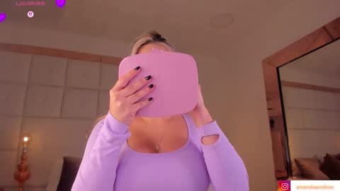 Snapshot of amanda_colin chatting on February 6, 2026, 8:45 pm Amanda online show from February 6, 2026, 8:45 pm