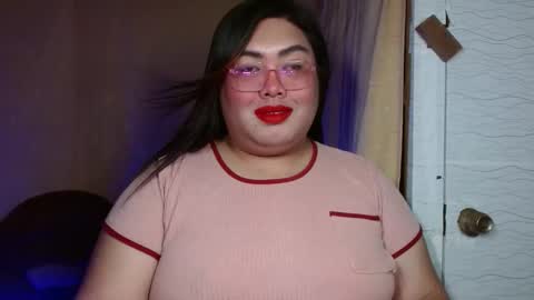 amanda_fetish online show from September 24, 2025, 7:17 pm